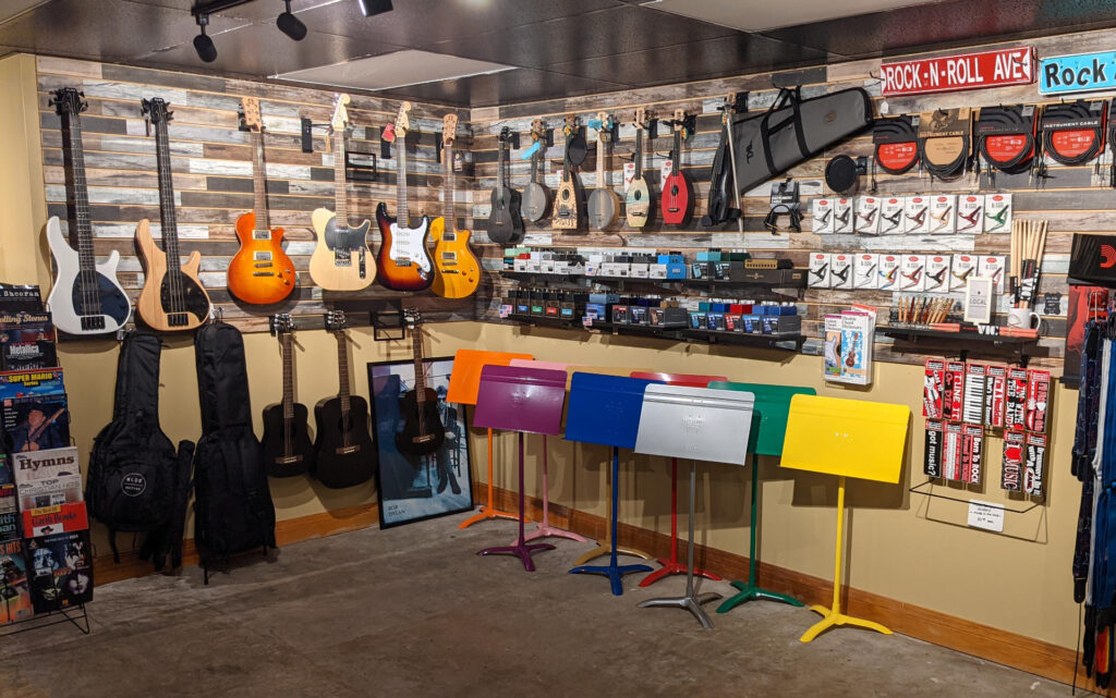 Store with instruments